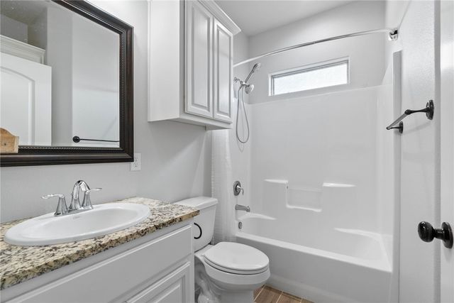 7214 Lake Melody Dr, Corpus Christi, TX 78414