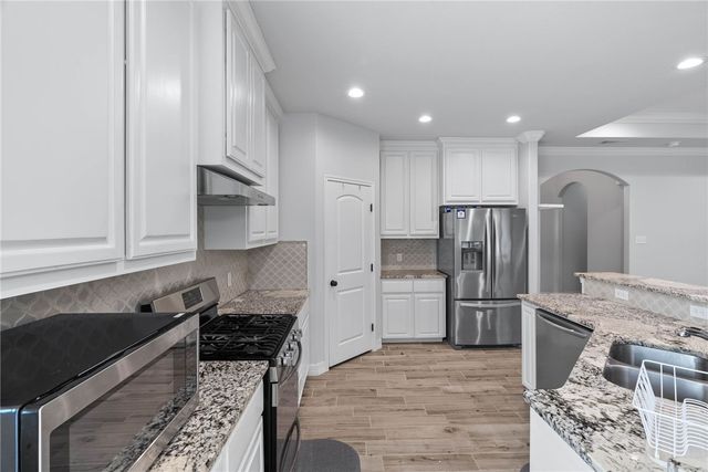 7214 Lake Melody Dr, Corpus Christi, TX 78414