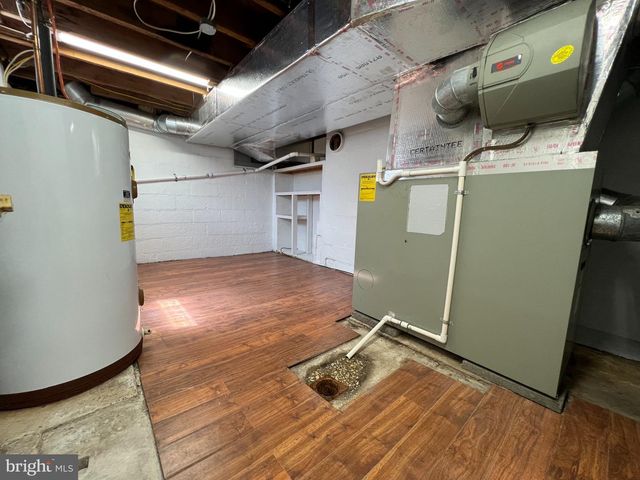521 BRENNEMAN DR, Lewisberry, PA 17339
