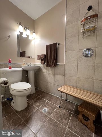 521 BRENNEMAN DR, Lewisberry, PA 17339