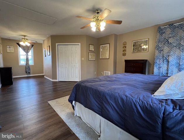 521 BRENNEMAN DR, Lewisberry, PA 17339