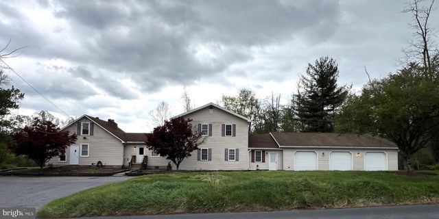 521 BRENNEMAN DR, Lewisberry, PA 17339
