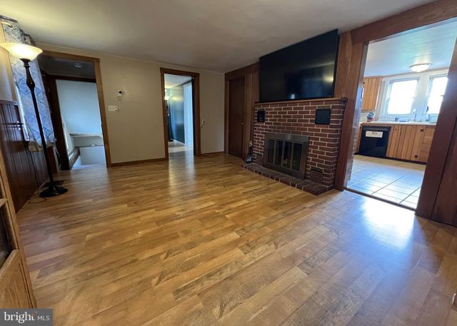 521 BRENNEMAN DR, Lewisberry, PA 17339