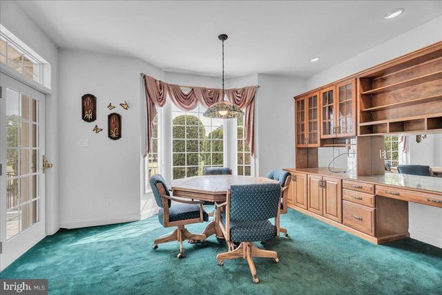 735 HARTFORD RD, Moorestown, NJ 08057