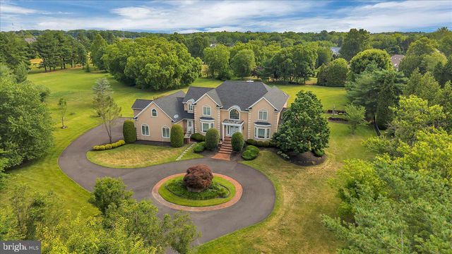 735 HARTFORD RD, Moorestown, NJ 08057