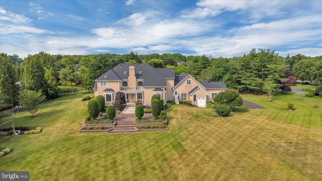 735 HARTFORD RD, Moorestown, NJ 08057