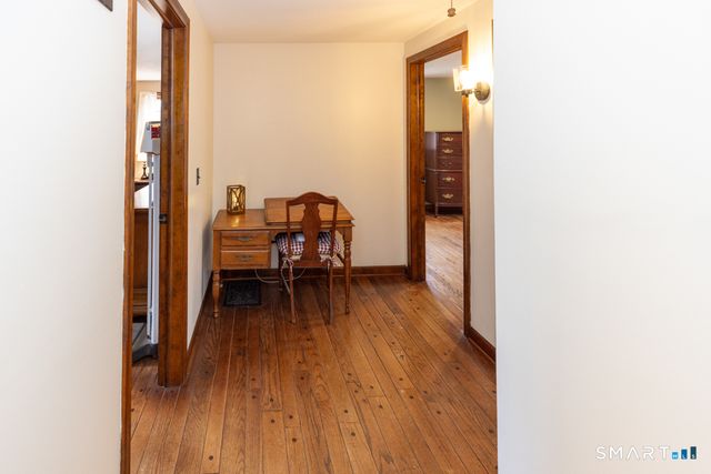 113 West High Street, East Hampton, CT 06424