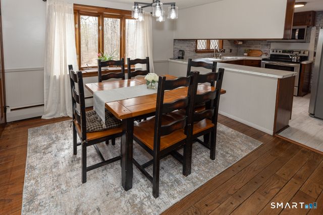 113 West High Street, East Hampton, CT 06424