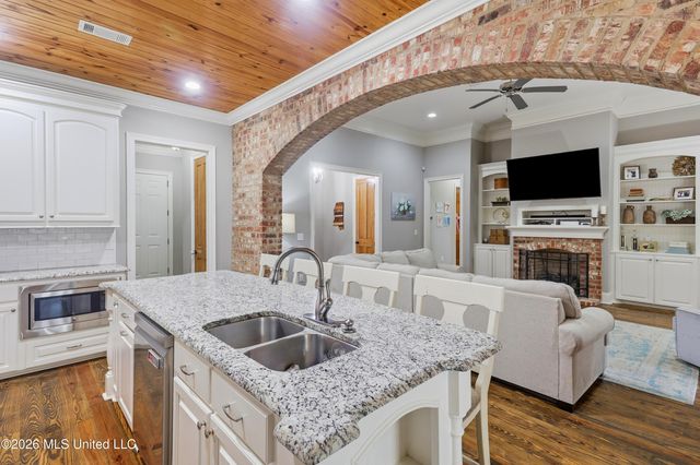 152 Grandeur Drive, Brandon, MS 39042