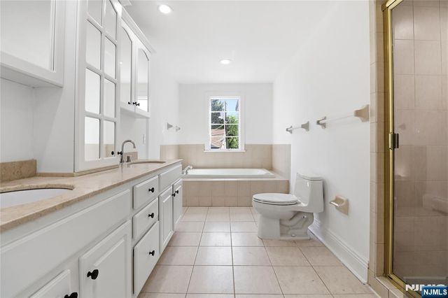 519 Summit Avenue, Fort Lee, NJ 07024
