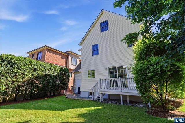 519 Summit Avenue, Fort Lee, NJ 07024