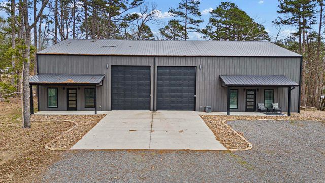 211 Woodland Shores Circle, Clinton, AR 72031