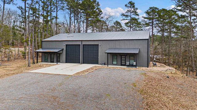 211 Woodland Shores Circle, Clinton, AR 72031