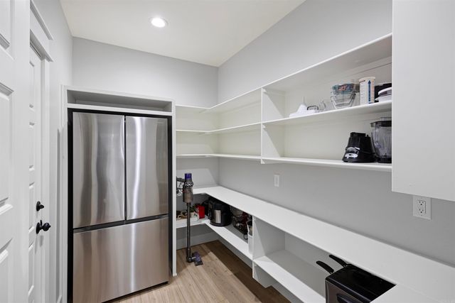 211 Woodland Shores Circle, Clinton, AR 72031