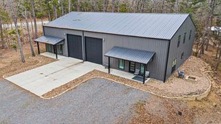 211 Woodland Shores Circle, Clinton, AR 72031