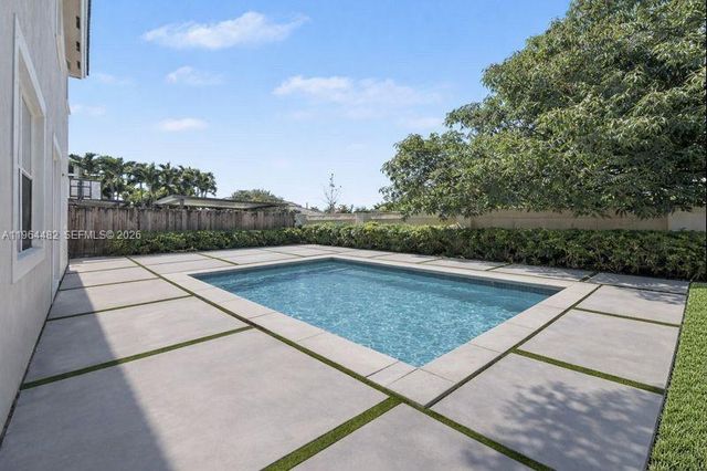 9260 SW 153rd Passage, Miami, FL 33196