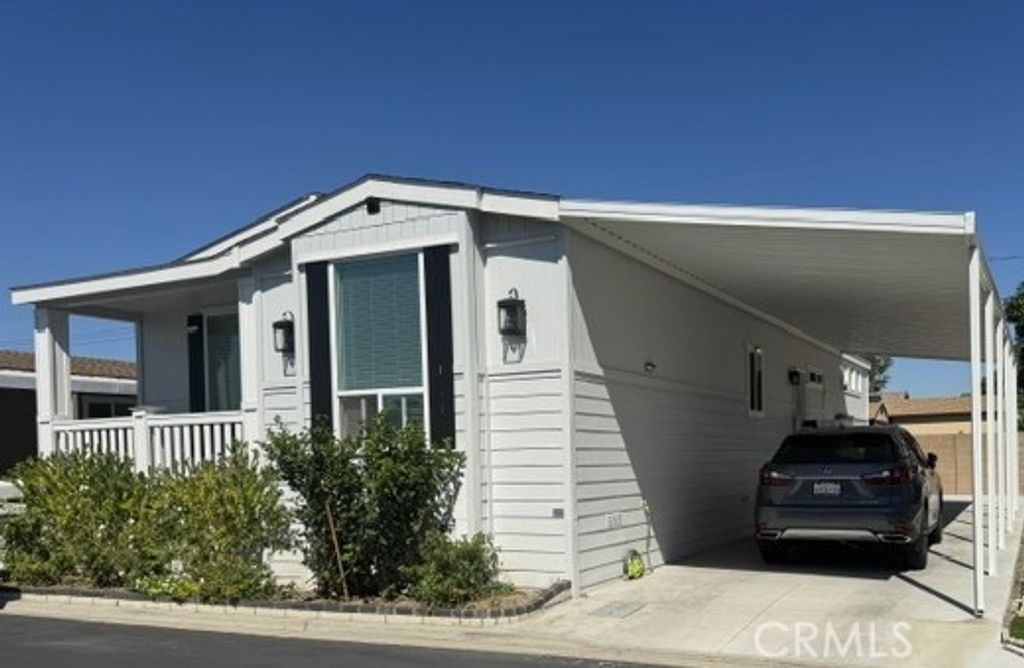 7271 Katella Avenue 10, Stanton, CA 90680 — exterior
