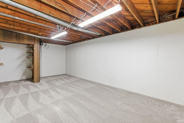 13550 Dragoon Trail, Mishawaka, IN 46544