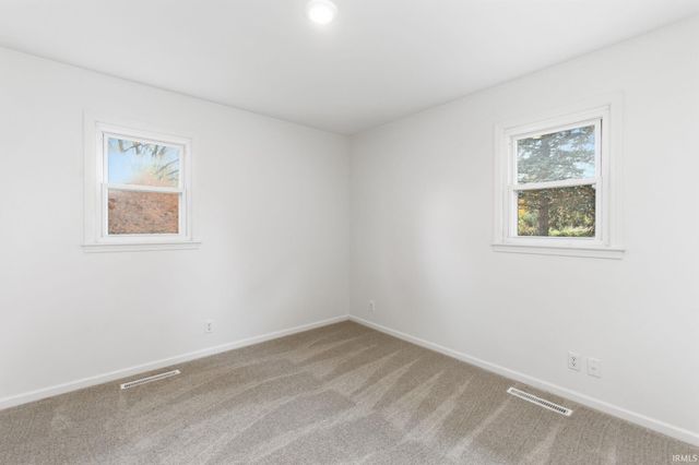 13550 Dragoon Trail, Mishawaka, IN 46544