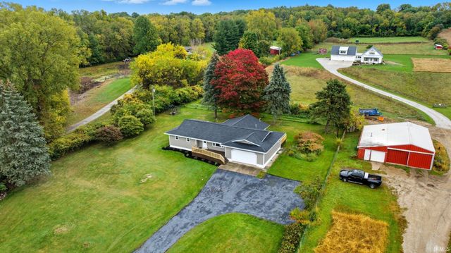 13550 Dragoon Trail, Mishawaka, IN 46544