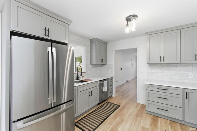 13550 Dragoon Trail, Mishawaka, IN 46544