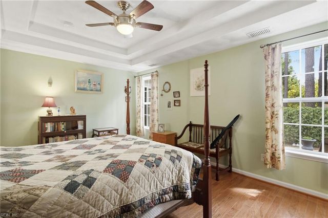 5565 Memorial DR, Virginia Beach, VA 23455