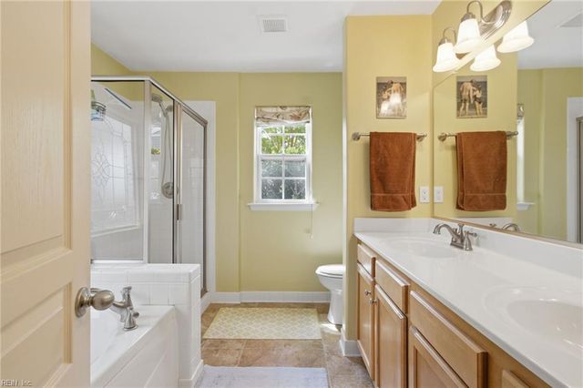 5565 Memorial DR, Virginia Beach, VA 23455