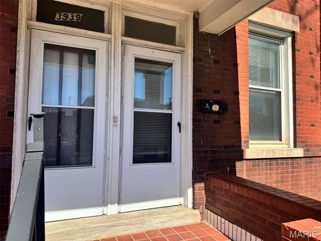 3939 Gravois Avenue, St Louis, MO 63116