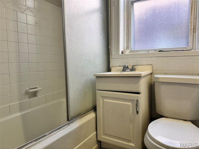 3939 Gravois Avenue, St Louis, MO 63116