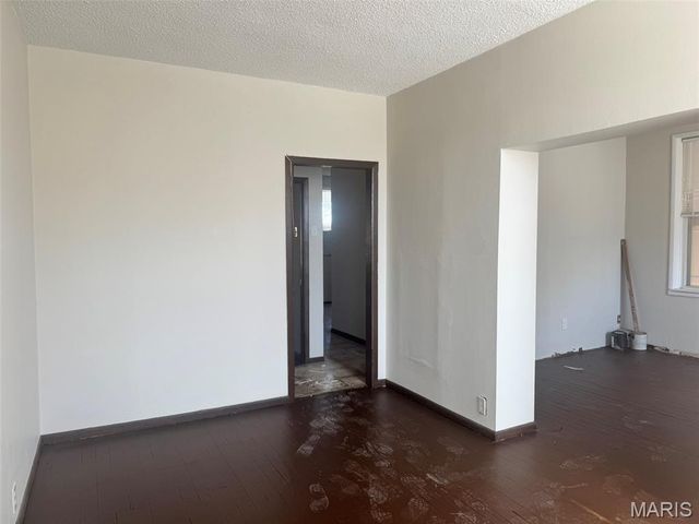 3939 Gravois Avenue, St Louis, MO 63116