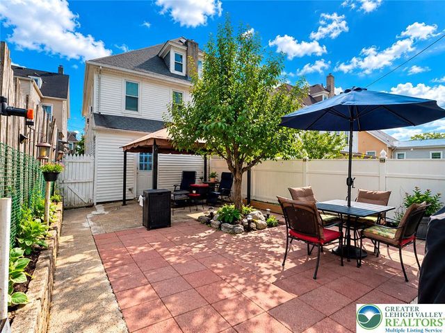 1147 Wood Avenue, Easton, PA 18042