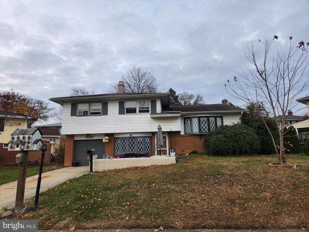 4803 PAULSON DR, Wilmington, DE 19808