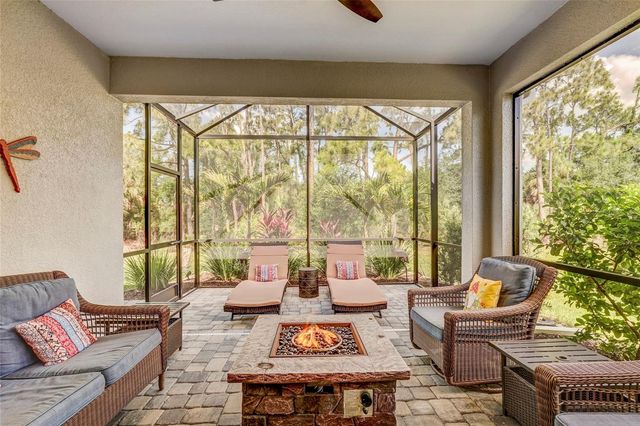 10233 LAKE WALES CIRCLE, Sarasota, FL 34241
