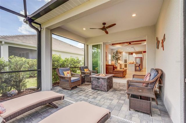 10233 LAKE WALES CIRCLE, Sarasota, FL 34241