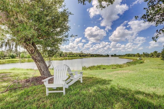 10233 LAKE WALES CIRCLE, Sarasota, FL 34241
