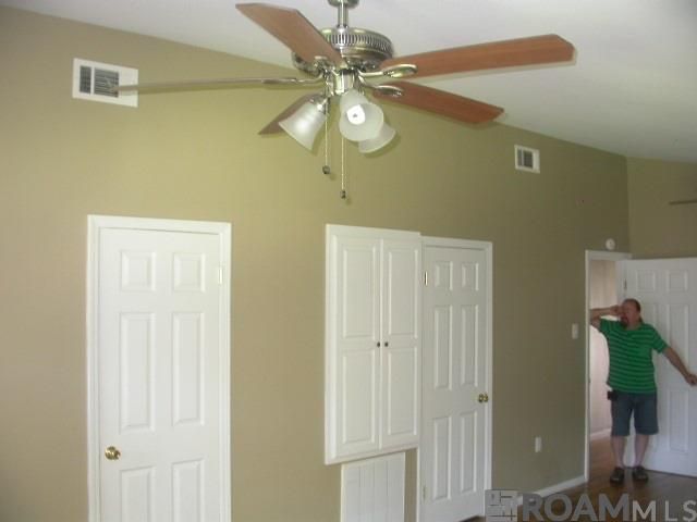 1977 Cherrydale Ave, Baton Rouge, LA 70808