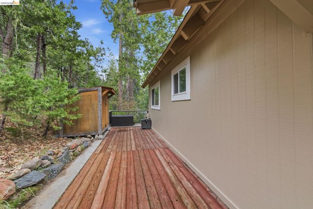 20657 Lama Tamalin Rd., Mi Wuk Village, CA 95346