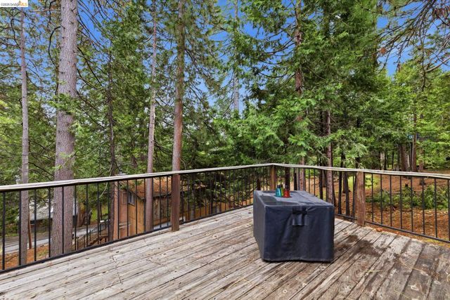 20657 Lama Tamalin Rd., Mi Wuk Village, CA 95346