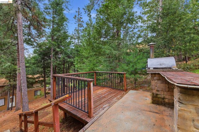 20657 Lama Tamalin Rd., Mi Wuk Village, CA 95346