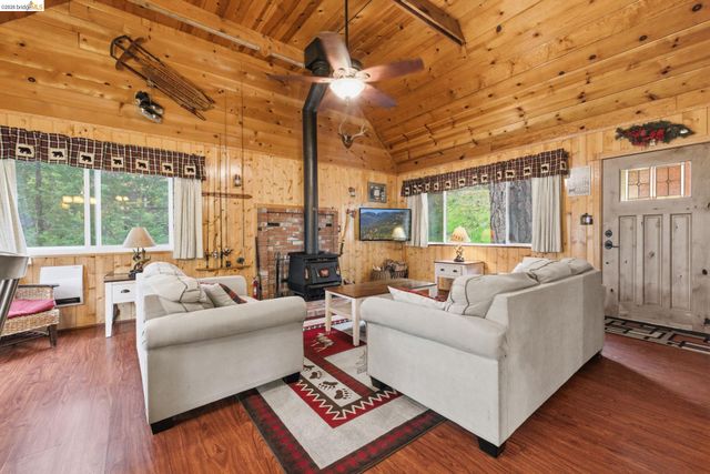 20657 Lama Tamalin Rd., Mi Wuk Village, CA 95346