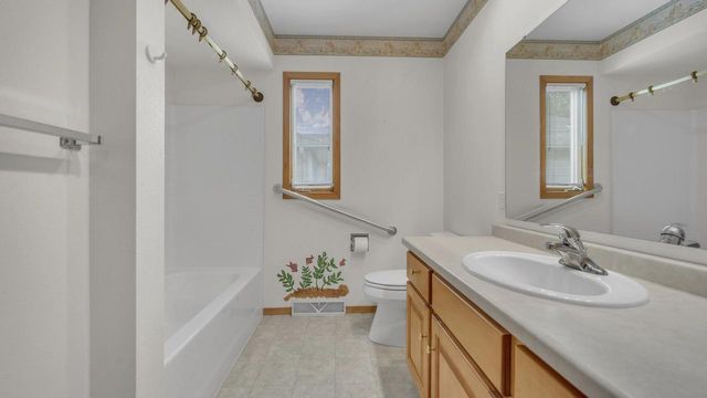 519 Sarah DRIVE, Fond Du Lac, WI 54935
