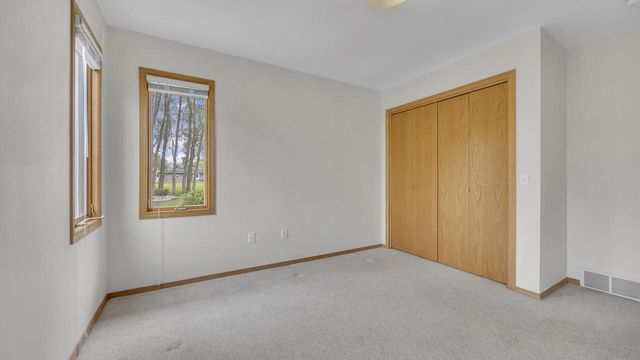 519 Sarah DRIVE, Fond Du Lac, WI 54935