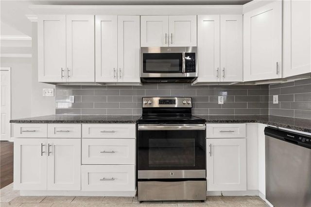 2411 Harvel Drive NW, Atlanta, GA 30318