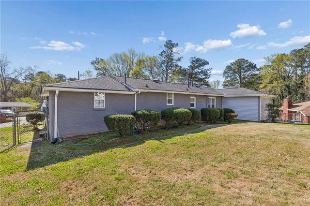 2411 Harvel Drive NW, Atlanta, GA 30318