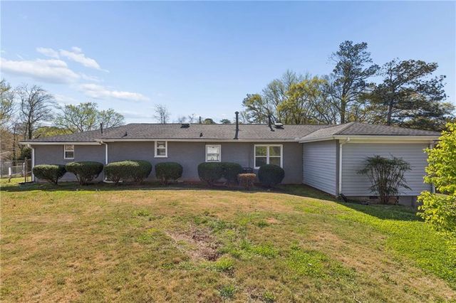 2411 Harvel Drive NW, Atlanta, GA 30318