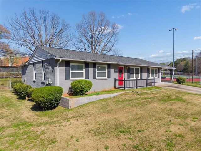 2411 Harvel Drive NW, Atlanta, GA 30318