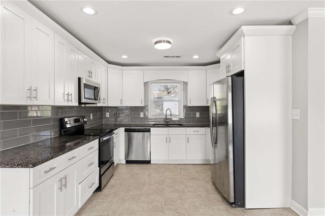 2411 Harvel Drive NW, Atlanta, GA 30318