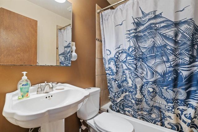 1607 Wyoming Ave, Superior, WI 54880