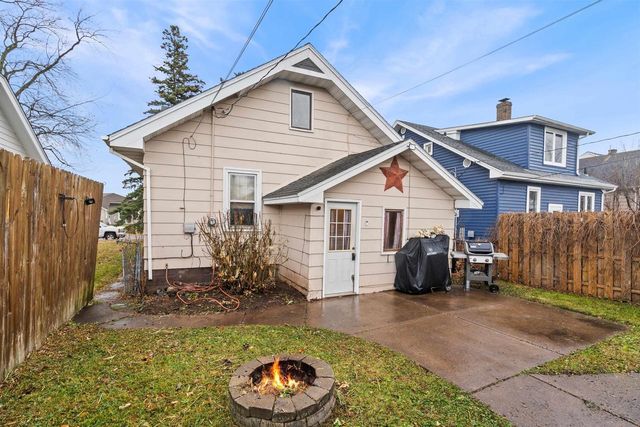 1607 Wyoming Ave, Superior, WI 54880