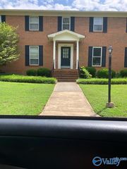 8204 Willowbrook Circle c, Huntsville, AL 35802